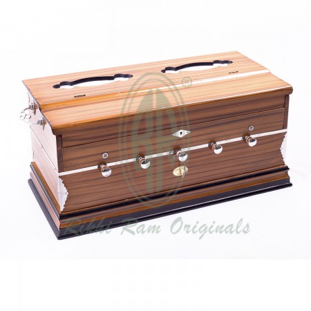 Student Model Harmonium